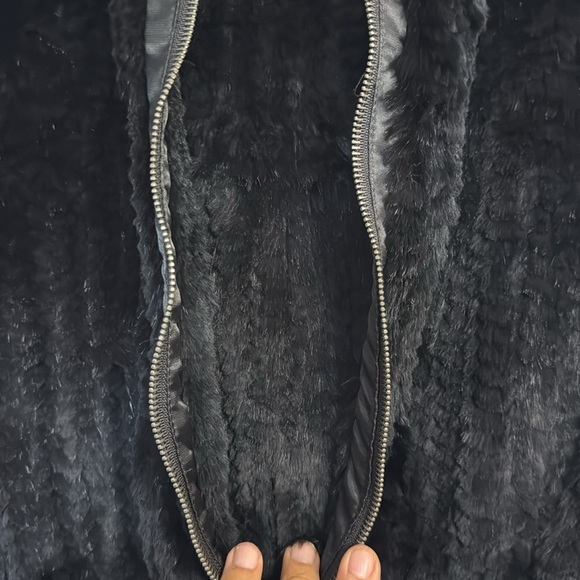 Patrizia Luca Real Fur Black Vest size S - Picture 4 of 10
